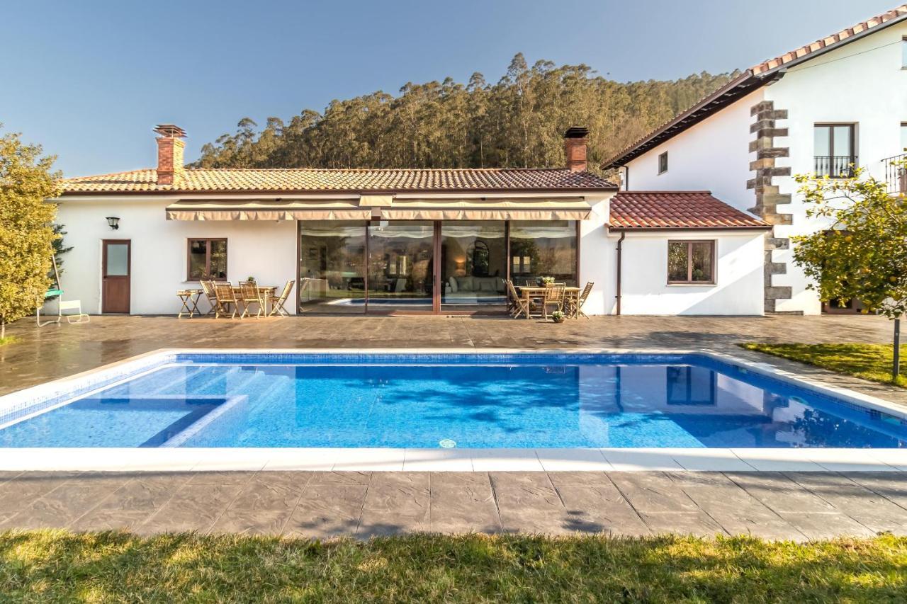 Impresionante Villa Entre Mar Y Montana La Cavada Exterior foto